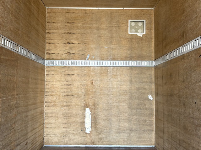 トヨタトヨエースパネルバン小型（2t・3t）[写真10]