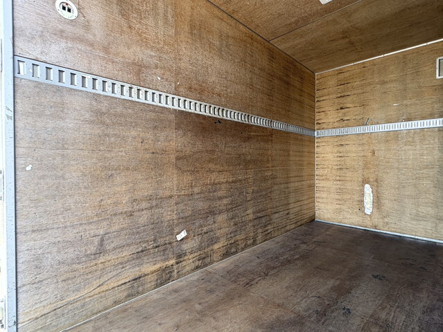 トヨタトヨエースパネルバン小型（2t・3t）[写真11]