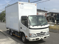 トヨタトヨエースパネルバン小型（2t・3t）[写真01]