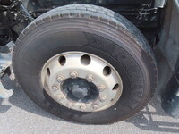 いすゞギガバルク車（粉粒体運搬車）大型（10t）[写真13]