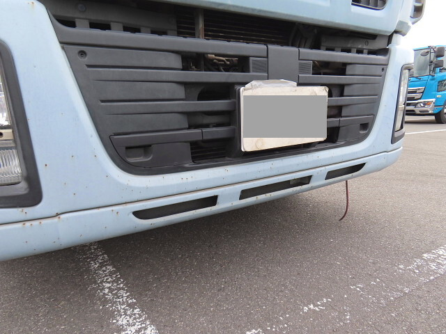 いすゞギガバルク車（粉粒体運搬車）大型（10t）[写真26]