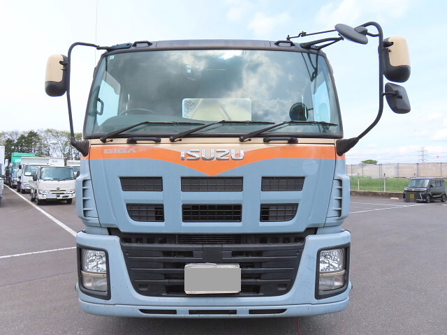 いすゞギガバルク車（粉粒体運搬車）大型（10t）[写真03]