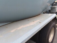 いすゞギガバルク車（粉粒体運搬車）大型（10t）[写真33]