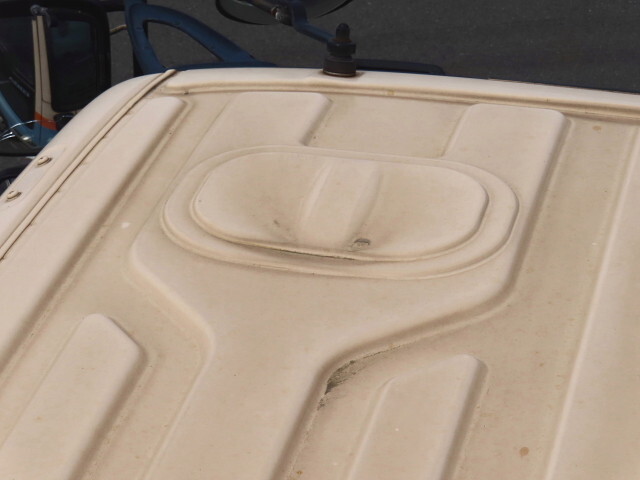 いすゞギガバルク車（粉粒体運搬車）大型（10t）[写真35]