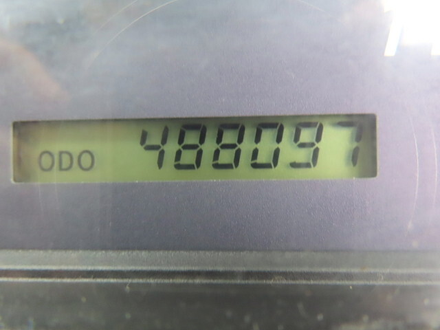 いすゞギガバルク車（粉粒体運搬車）大型（10t）[写真39]