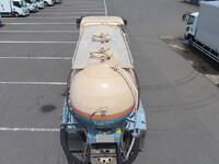 いすゞギガバルク車（粉粒体運搬車）大型（10t）[写真07]