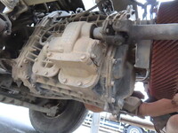 いすゞギガバルク車（粉粒体運搬車）大型（10t）[写真08]