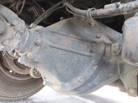 いすゞギガバルク車（粉粒体運搬車）大型（10t）[写真09]