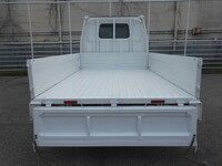 日産バネット平ボディ小型（2t・3t）[写真13]