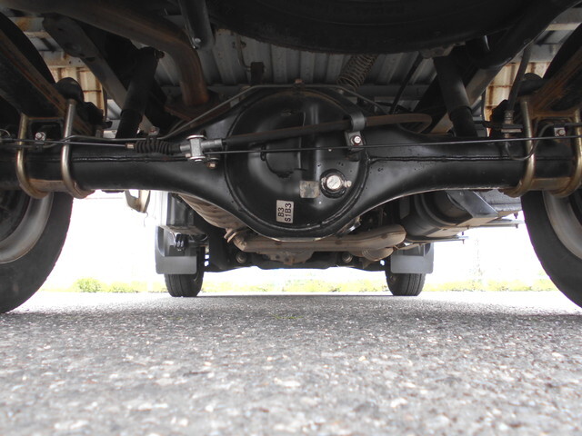 日産バネット平ボディ小型（2t・3t）[写真21]