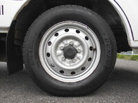 日産バネット平ボディ小型（2t・3t）[写真23]