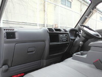 日産バネット平ボディ小型（2t・3t）[写真30]