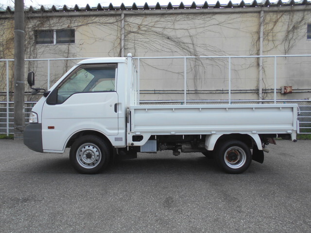 日産バネット平ボディ小型（2t・3t）[写真06]