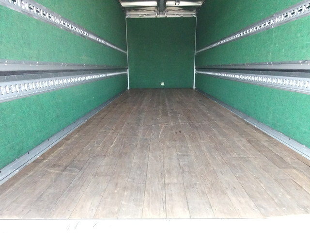 三菱ふそうファイターアルミウイング中型（4t）[写真09]