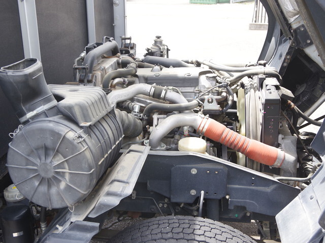 いすゞフォワードアルミブロック中型（4t）[写真22]