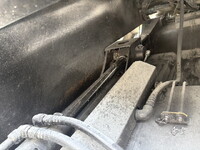 三菱ふそうファイターパッカー車（塵芥車）中型（4t）[写真13]