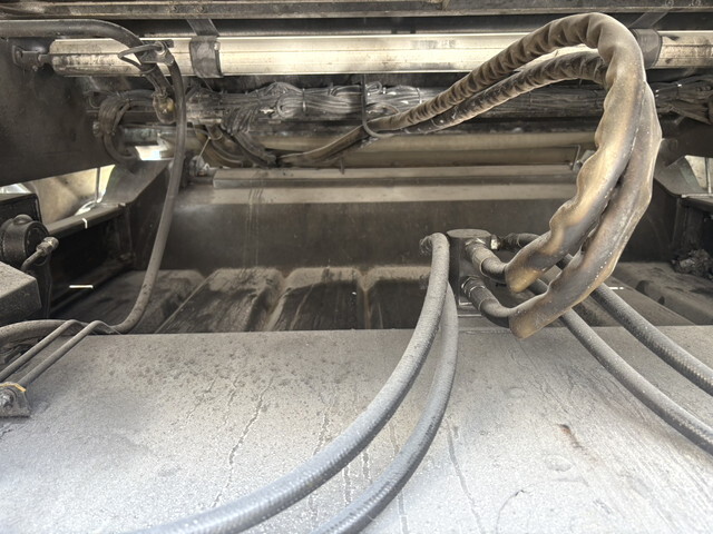 三菱ふそうファイターパッカー車（塵芥車）中型（4t）[写真14]