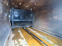 三菱ふそうファイターパッカー車（塵芥車）中型（4t）[写真24]