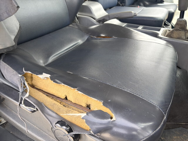 三菱ふそうファイターパッカー車（塵芥車）中型（4t）[写真36]