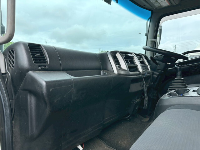 日野レンジャークレーン4段増トン（6t・8t）[写真15]