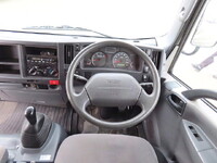 いすゞエルフアルミウイング小型（2t・3t）[写真23]