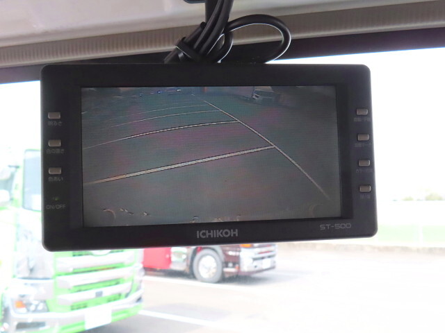 いすゞエルフアルミウイング小型（2t・3t）[写真24]