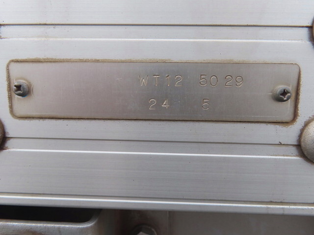 いすゞエルフアルミウイング小型（2t・3t）[写真26]