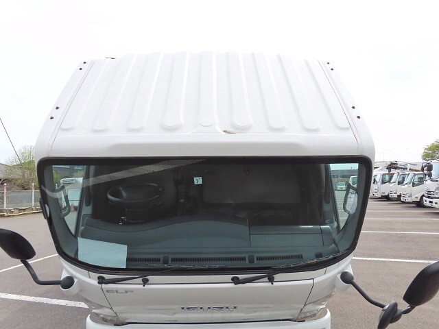 いすゞエルフアルミウイング小型（2t・3t）[写真27]