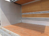 いすゞエルフアルミウイング小型（2t・3t）[写真30]