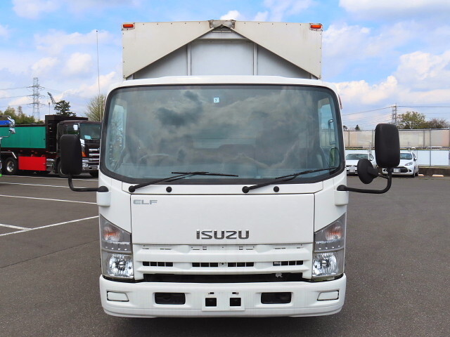 いすゞエルフアルミウイング小型（2t・3t）[写真03]