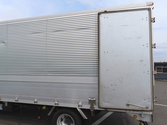 いすゞエルフアルミウイング小型（2t・3t）[写真35]