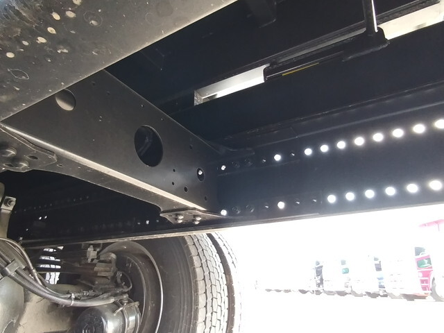 日野プロフィア深ダンプ（土砂禁ダンプ）大型（10t）[写真18]