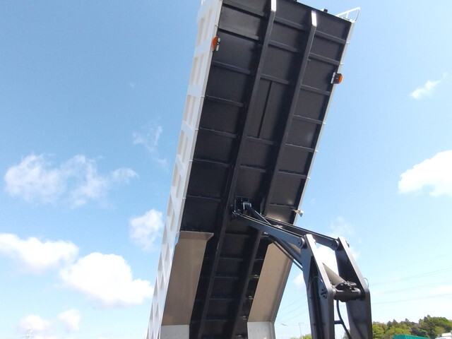 日野プロフィア深ダンプ（土砂禁ダンプ）大型（10t）[写真05]