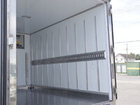 三菱ふそうキャンター冷凍車（冷蔵車）小型（2t・3t）[写真16]