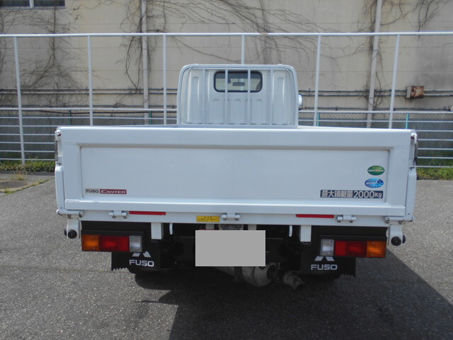 三菱ふそうキャンター平ボディ小型（2t・3t）[写真10]