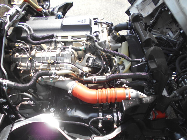 三菱ふそうキャンター平ボディ小型（2t・3t）[写真17]