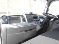 三菱ふそうキャンター平ボディ小型（2t・3t）[写真27]