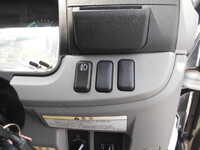 三菱ふそうキャンター平ボディ小型（2t・3t）[写真36]