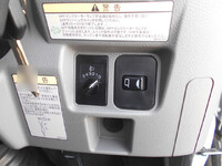 三菱ふそうキャンター平ボディ小型（2t・3t）[写真37]