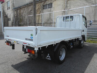 三菱ふそうキャンター平ボディ小型（2t・3t）[写真05]