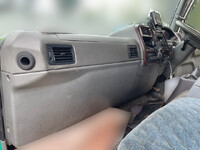 三菱ふそうファイタークレーン3段中型（4t）[写真21]