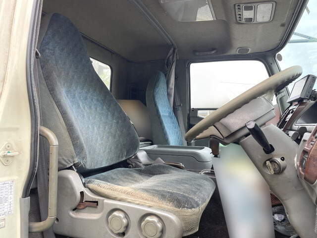 三菱ふそうファイタークレーン3段中型（4t）[写真22]