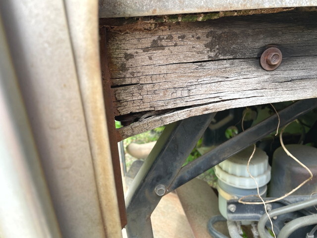 三菱ふそうファイタークレーン3段中型（4t）[写真36]