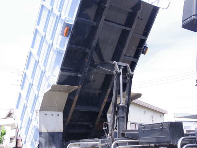三菱ふそうファイター深ダンプ（土砂禁ダンプ）増トン（6t・8t）[写真10]