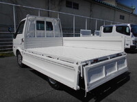 マツダボンゴ平ボディ小型（2t・3t）[写真14]