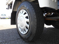 マツダボンゴ平ボディ小型（2t・3t）[写真24]