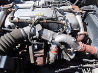 いすゞギガバルク車（粉粒体運搬車）大型（10t）[写真15]