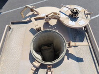 いすゞギガバルク車（粉粒体運搬車）大型（10t）[写真37]