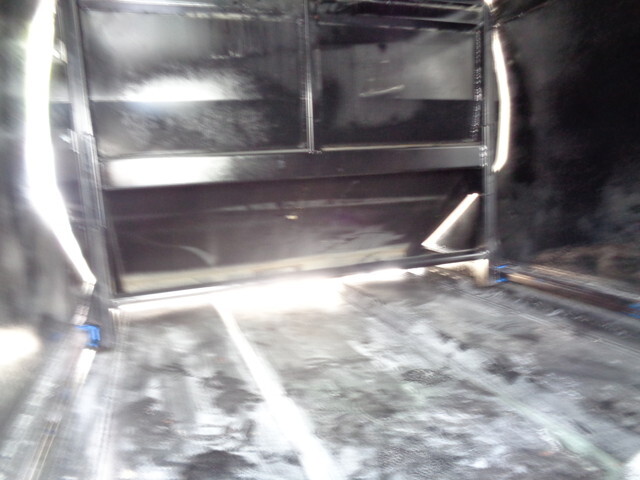 いすゞエルフパッカー車（塵芥車）小型（2t・3t）[写真18]