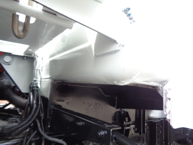 いすゞエルフパッカー車（塵芥車）小型（2t・3t）[写真29]